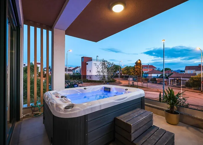 Luma Luxury With Jacuzzi * Zadar
