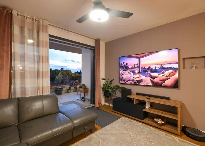 Luma Luxury With Jacuzzi Apartment Zadar