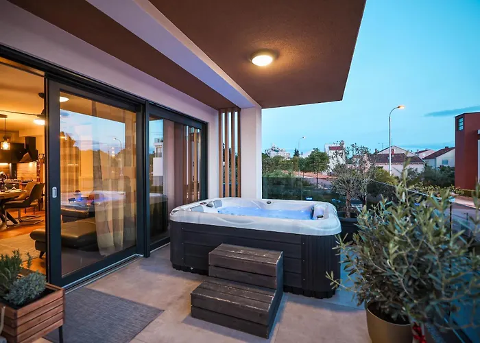 Apartment Luma Luxury With Jacuzzi *