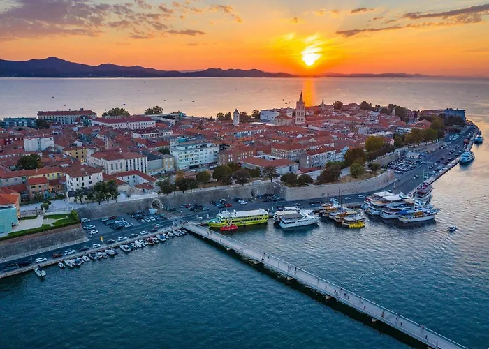 Luma Luxury With Jacuzzi Apartment Zadar