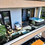Luma Luxury With Jacuzzi Zadar