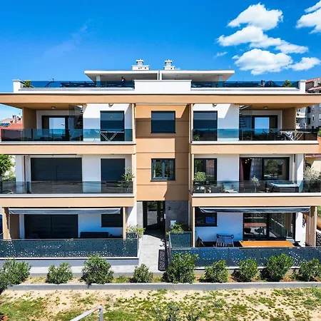 Apartman Luma Luxury With Jacuzzi Zadar
