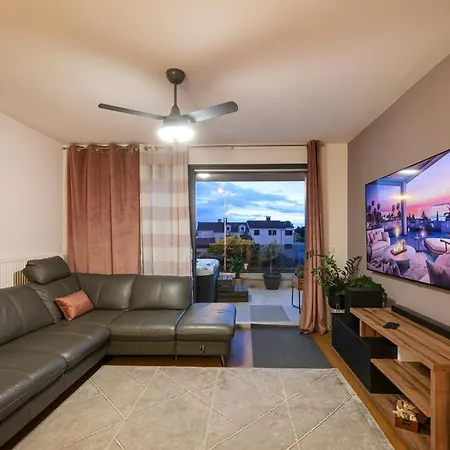 Apartment Luma Luxury With Jacuzzi Zadar