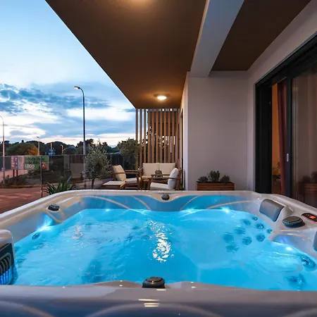 Apartment Luma Luxury With Jacuzzi Zadar