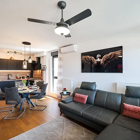 Luma Luxury With Jacuzzi Apartment *
