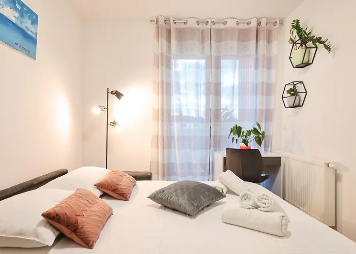 Appartamento Luma Luxury With Jacuzzi Zara